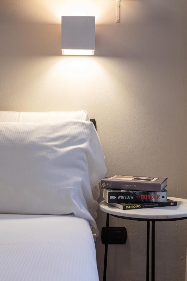 Beplace Apartments In Isola Milan Luaran gambar